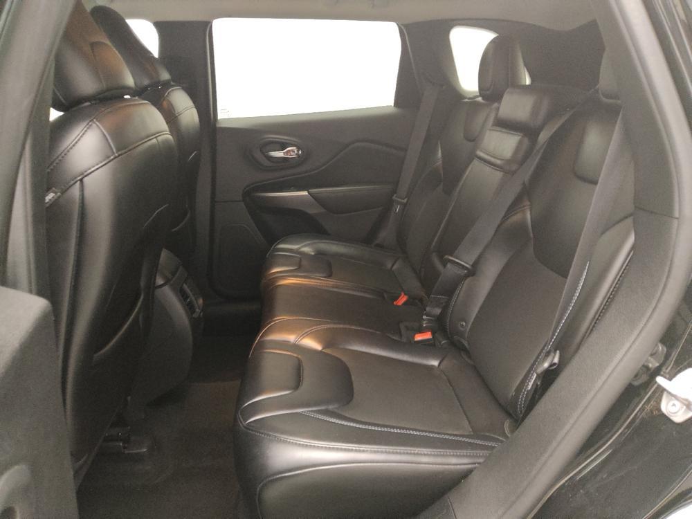 used 2019 Jeep Cherokee car, priced at $22,395