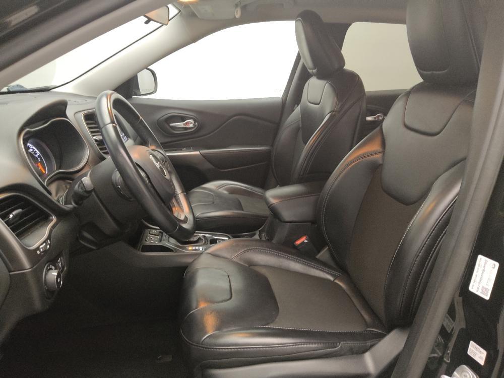 used 2019 Jeep Cherokee car, priced at $22,395