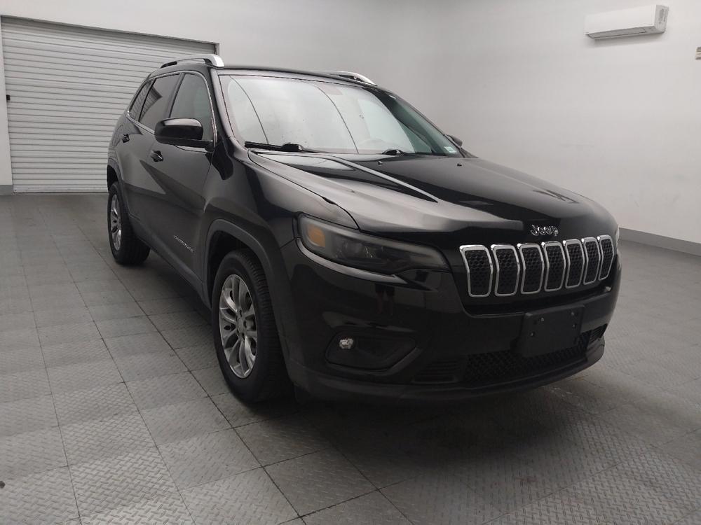 used 2019 Jeep Cherokee car, priced at $22,395