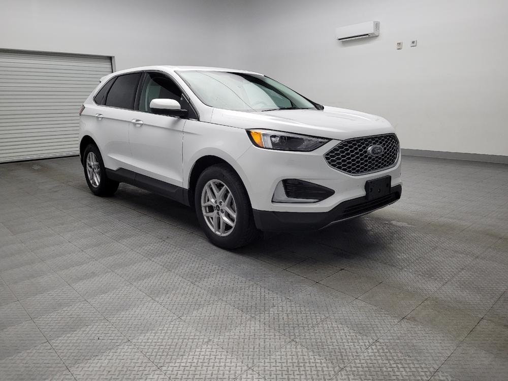 used 2024 Ford Edge car, priced at $27,695