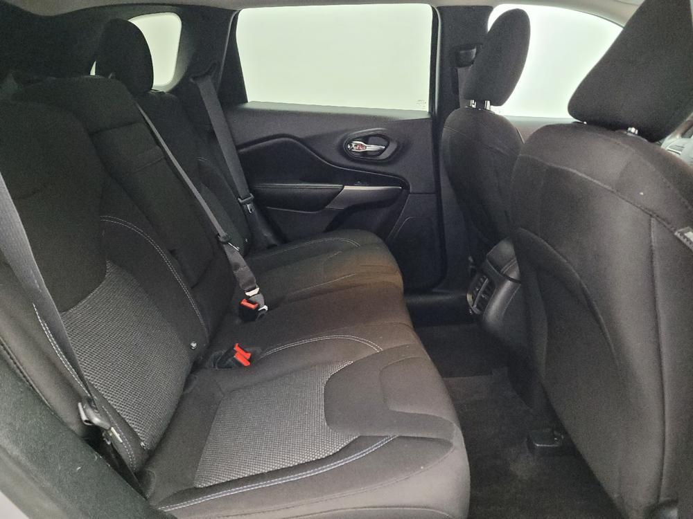 used 2019 Jeep Cherokee car, priced at $17,795