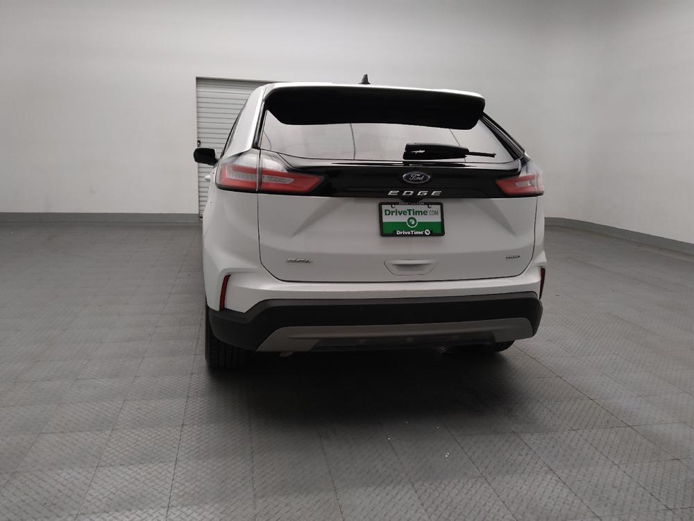 used 2024 Ford Edge car, priced at $26,395