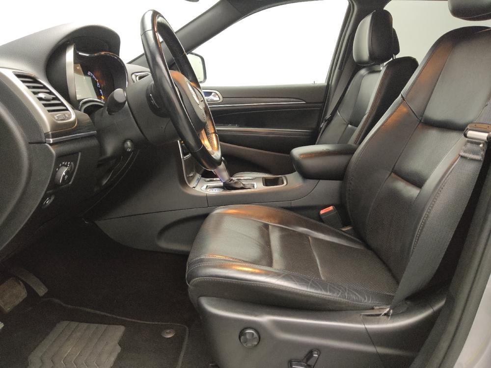 used 2020 Jeep Grand Cherokee car, priced at $22,595