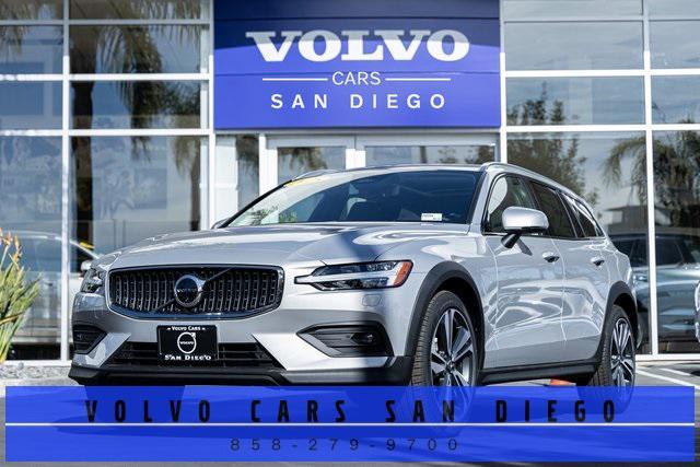 new 2025 Volvo V60 Cross Country car, priced at $56,830