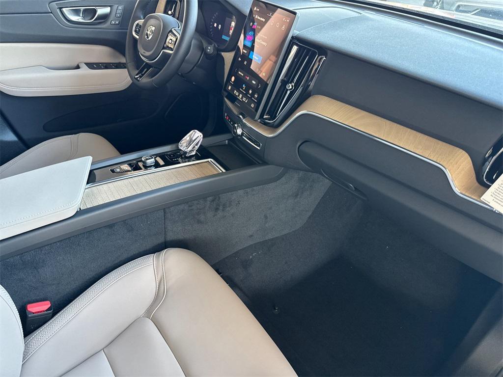 new 2026 Volvo XC60 car, priced at $57,985