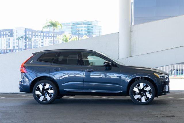 new 2025 Volvo XC60 Plug-In Hybrid car, priced at $72,115