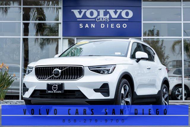 new 2025 Volvo XC40 car, priced at $46,015