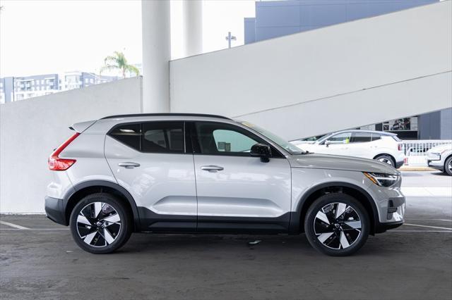 new 2025 Volvo EX40 car, priced at $57,990