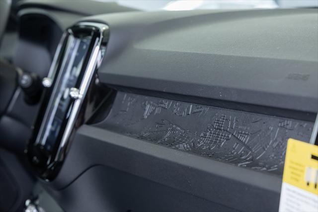 new 2025 Volvo EX40 car, priced at $57,990