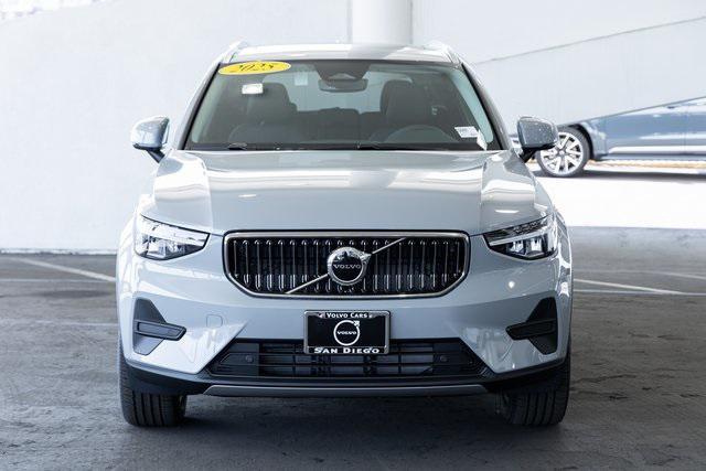 new 2025 Volvo XC40 car, priced at $46,485