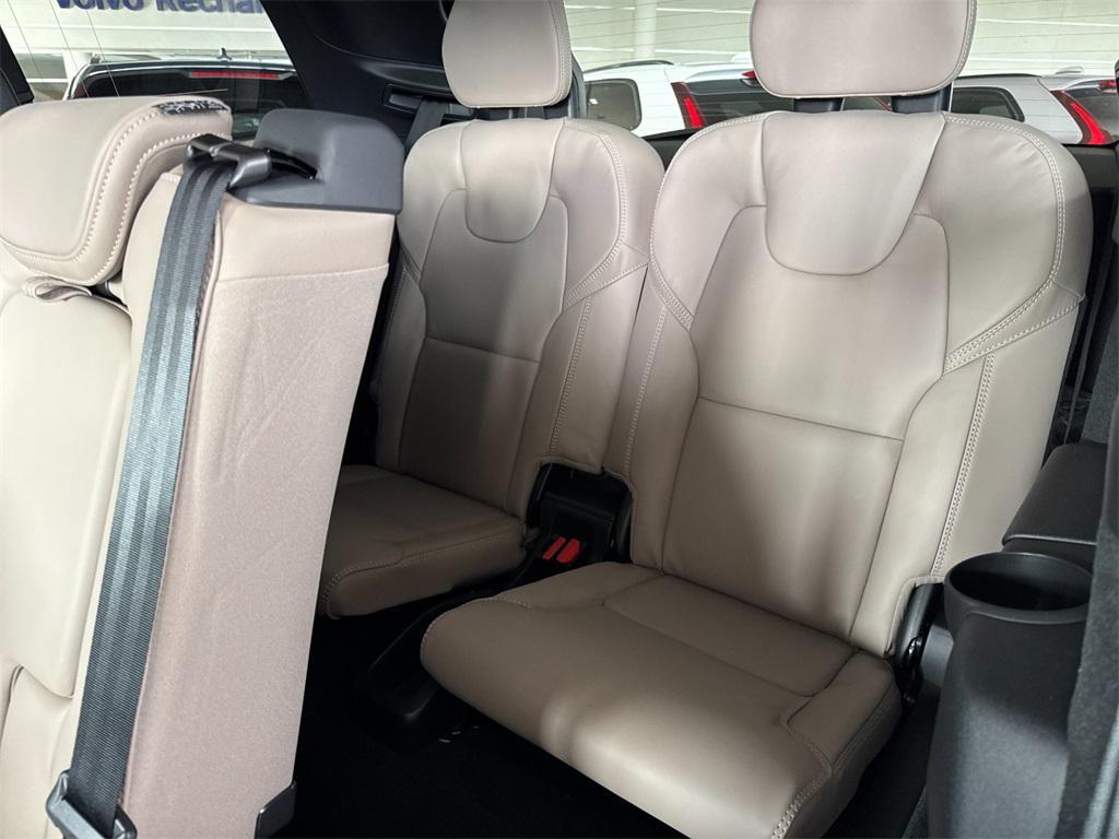 new 2026 Volvo XC90 car, priced at $75,155