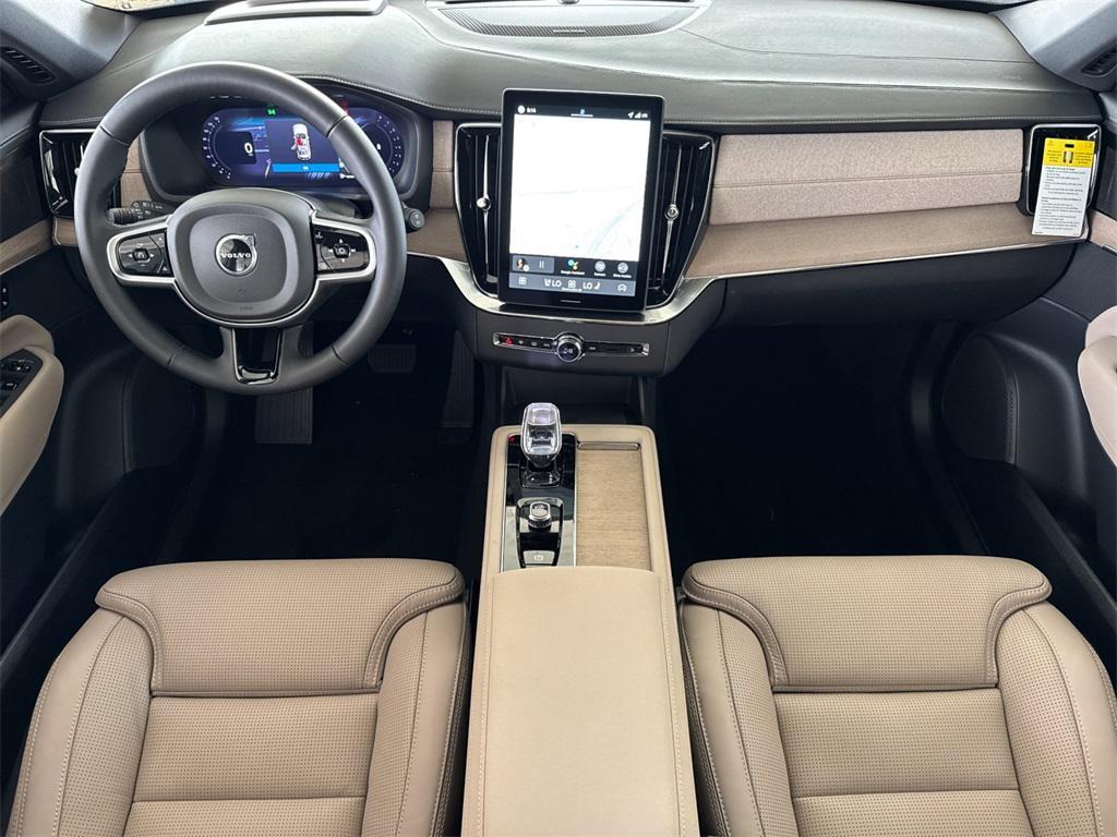new 2026 Volvo XC90 car, priced at $75,155