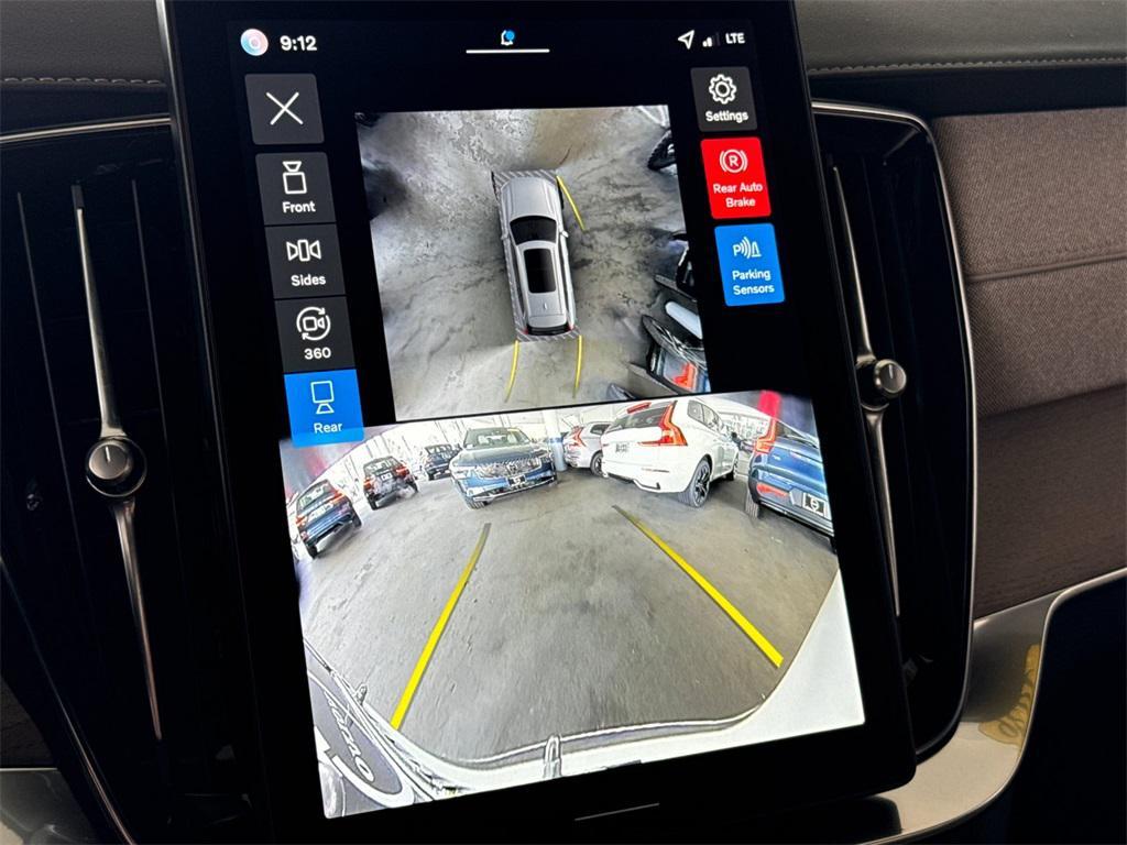 new 2026 Volvo XC90 car, priced at $75,155