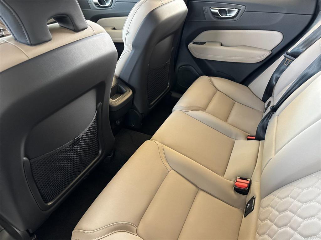 new 2026 Volvo XC60 car, priced at $58,425