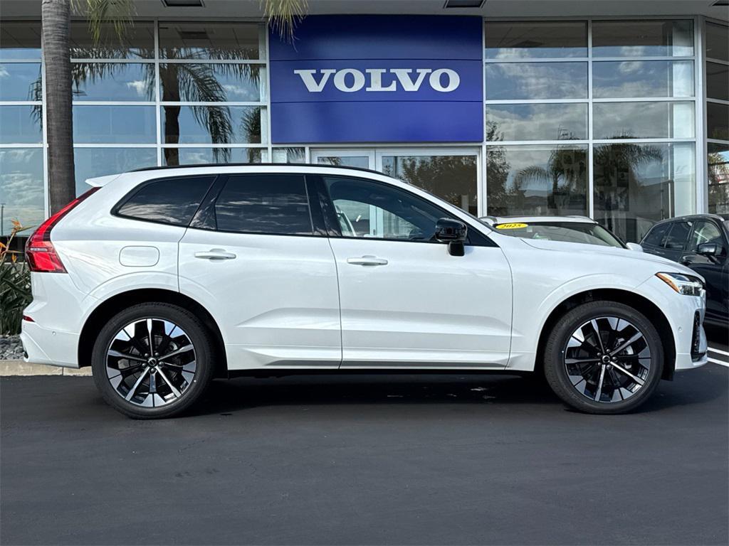 new 2026 Volvo XC60 car, priced at $58,425