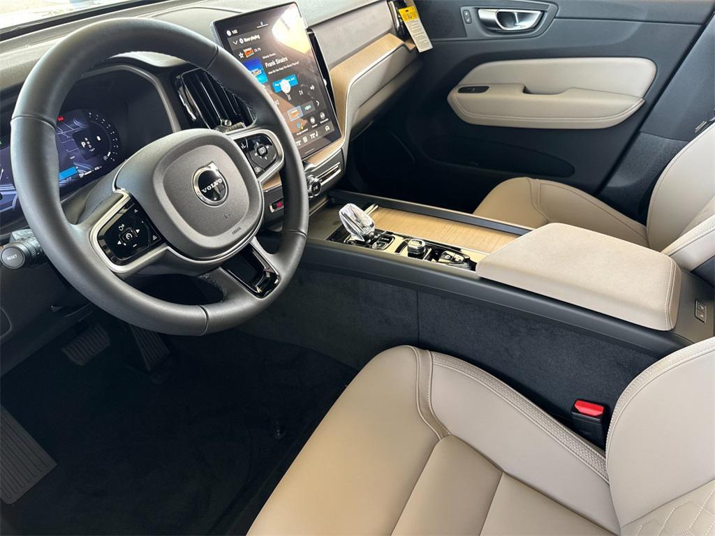 new 2026 Volvo XC60 car, priced at $58,425