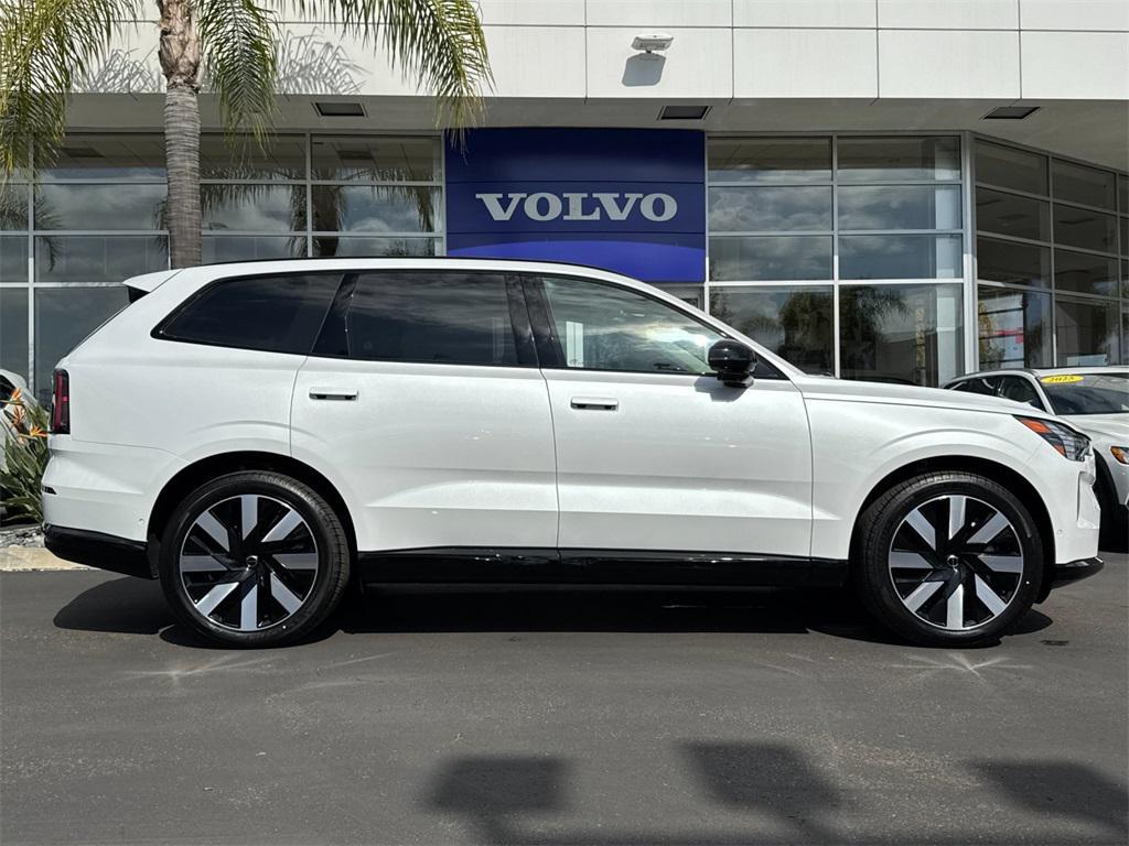 new 2025 Volvo EX90 car, priced at $86,215