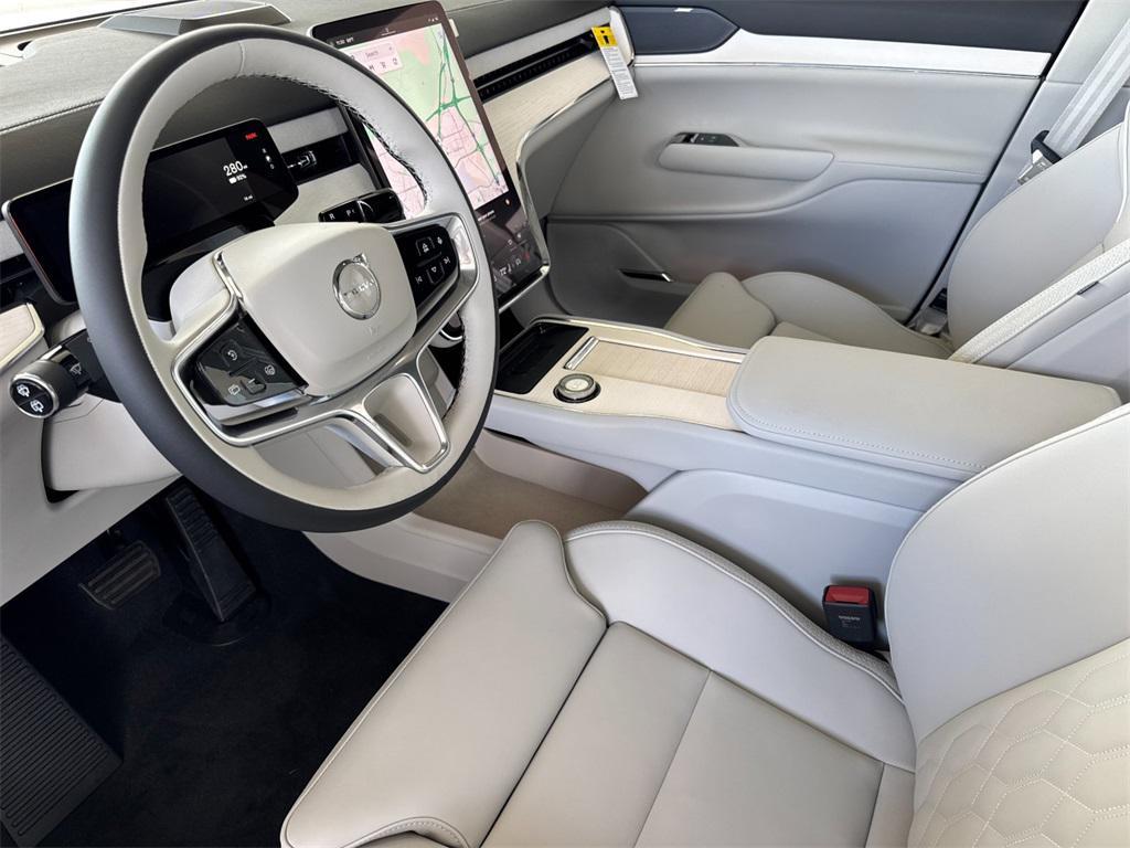 new 2025 Volvo EX90 car, priced at $86,215