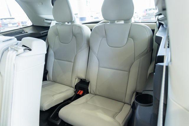 new 2025 Volvo XC90 car, priced at $75,180