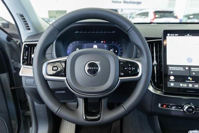new 2025 Volvo XC90 car, priced at $65,945