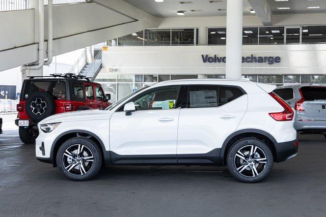 new 2025 Volvo XC40 car, priced at $45,215