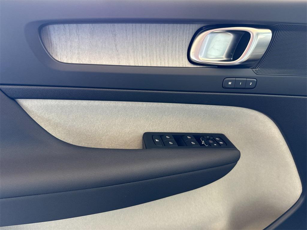 new 2026 Volvo XC40 car, priced at $50,150