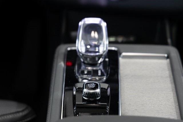 new 2025 Volvo XC90 Plug-In Hybrid car, priced at $82,405