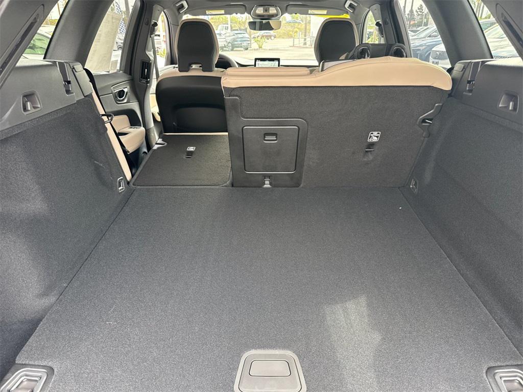 new 2026 Volvo XC60 car, priced at $57,985