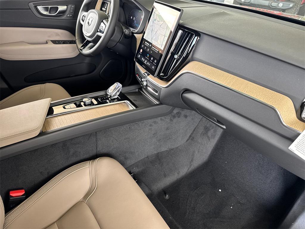 new 2026 Volvo XC60 car, priced at $57,985