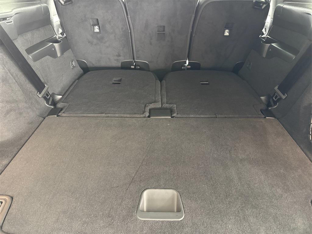 new 2025 Volvo EX90 car, priced at $87,525