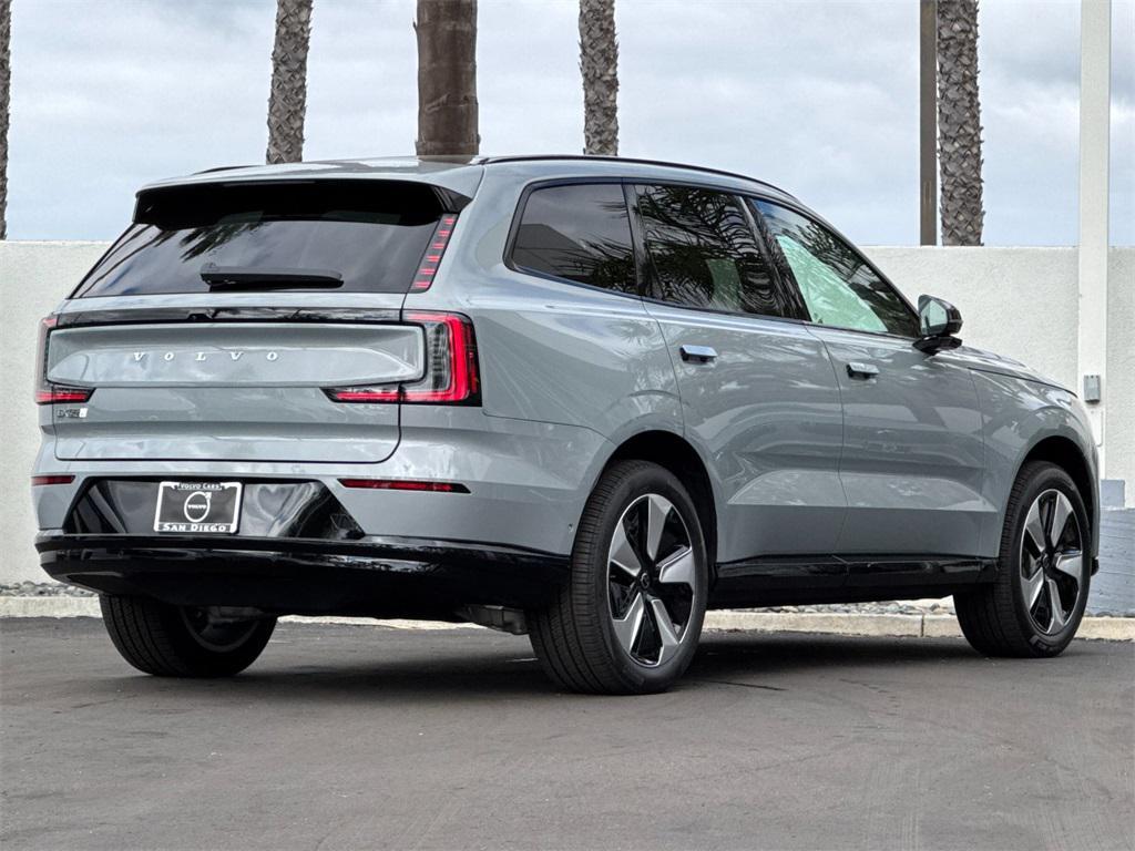 new 2025 Volvo EX90 car, priced at $87,525
