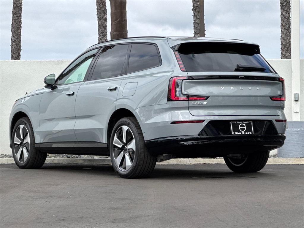 new 2025 Volvo EX90 car, priced at $87,525