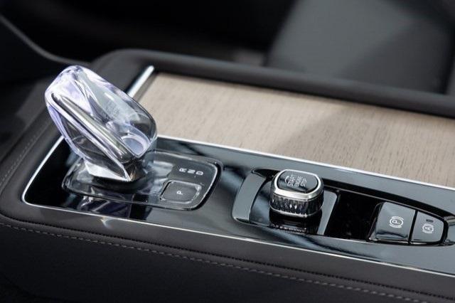 new 2025 Volvo XC90 car, priced at $62,945