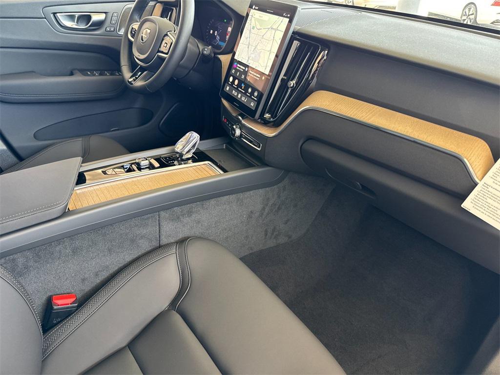 new 2026 Volvo XC60 car, priced at $59,995