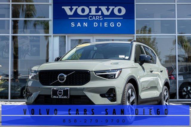 new 2025 Volvo XC40 car, priced at $49,310