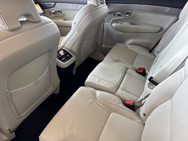 new 2025 Volvo XC90 car, priced at $75,180