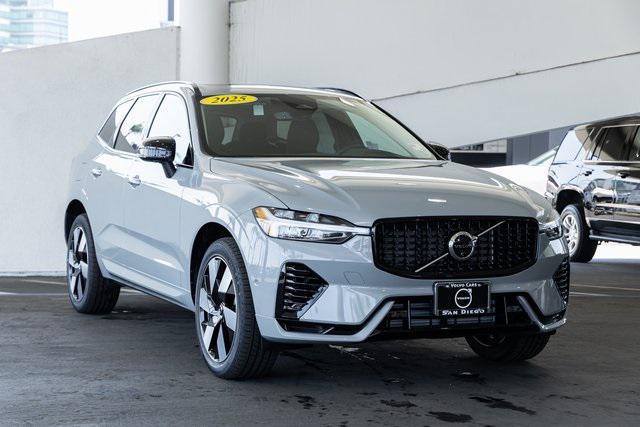 new 2025 Volvo XC60 Plug-In Hybrid car, priced at $66,020