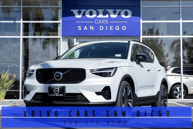 new 2025 Volvo XC40 car, priced at $49,790