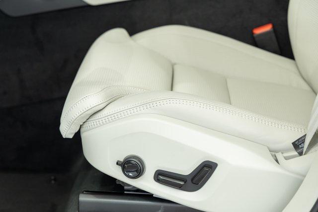 new 2025 Volvo XC90 car, priced at $75,180