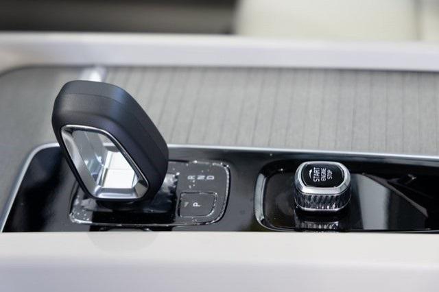 new 2025 Volvo XC60 Plug-In Hybrid car, priced at $62,965