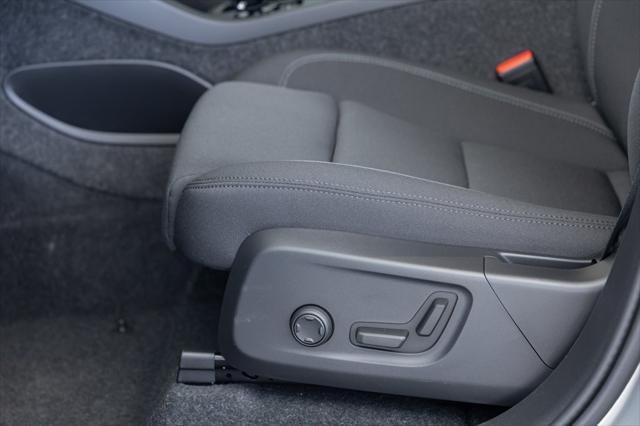 new 2025 Volvo EX40 car, priced at $57,990