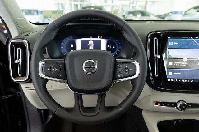 new 2025 Volvo XC40 car, priced at $48,315