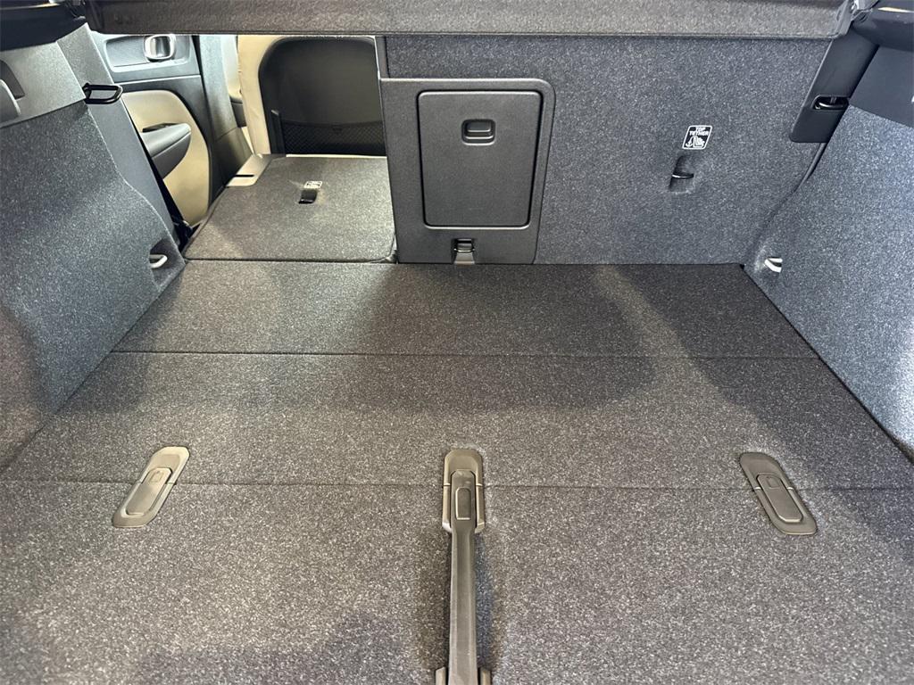 new 2026 Volvo XC40 car, priced at $52,995