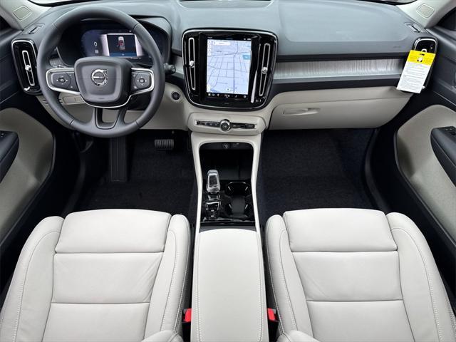 new 2025 Volvo XC40 car, priced at $49,330