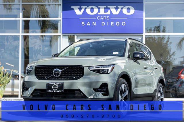 new 2025 Volvo XC40 car, priced at $48,940