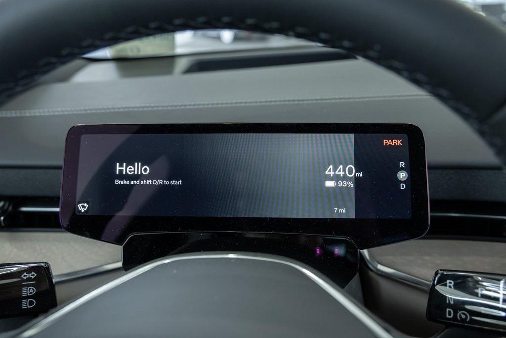 new 2025 Volvo EX90 car, priced at $85,155