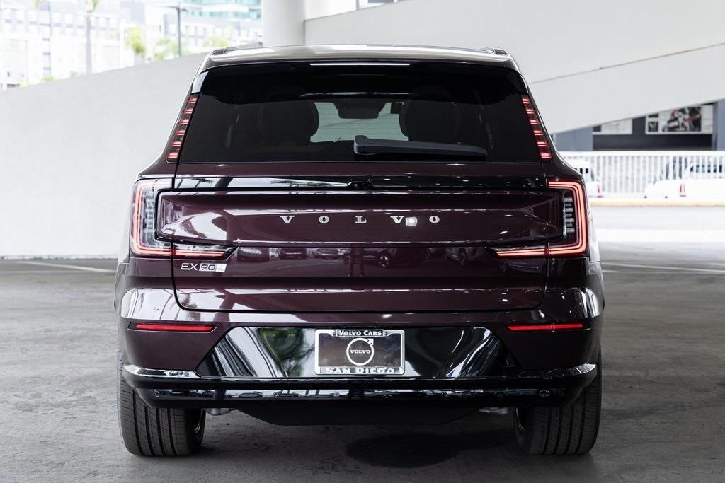 new 2025 Volvo EX90 car, priced at $85,155