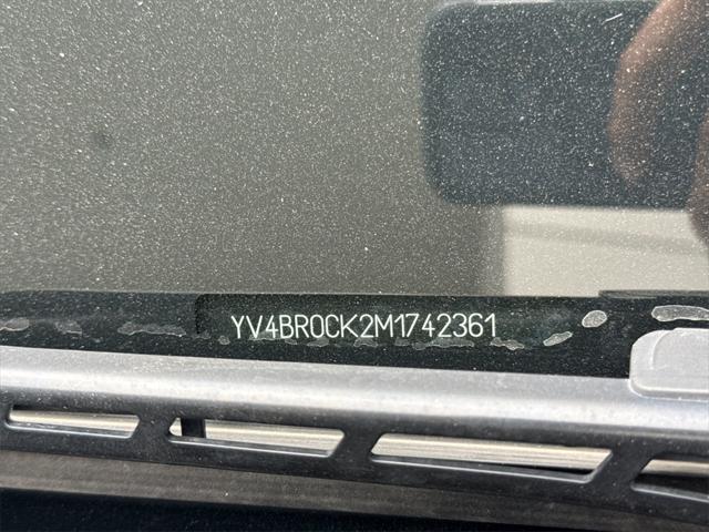 used 2021 Volvo XC90 Recharge Plug-In Hybrid car, priced at $37,991