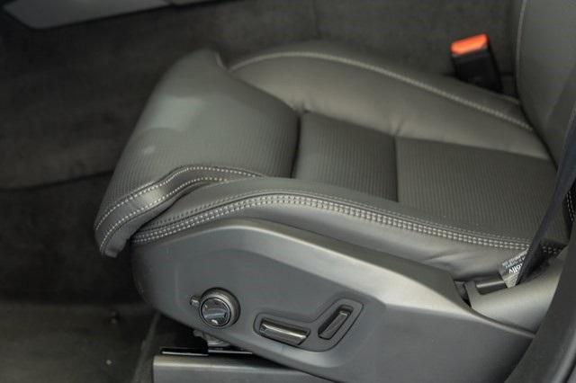 new 2025 Volvo XC90 Plug-In Hybrid car, priced at $76,405