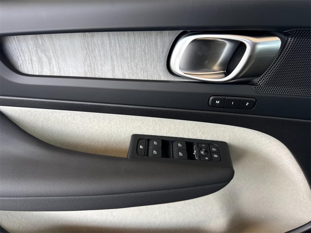 new 2026 Volvo XC40 car, priced at $50,150